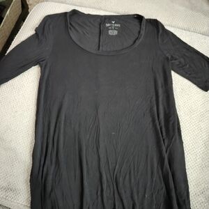 American Eagle Outfitters Black Short Sleeve Tee